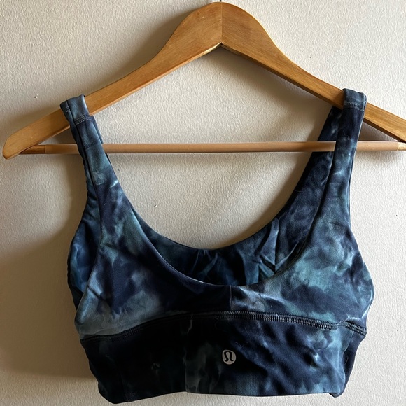Lululemon Align Reversible Bra - Sz 6 - Picture 2 of 2